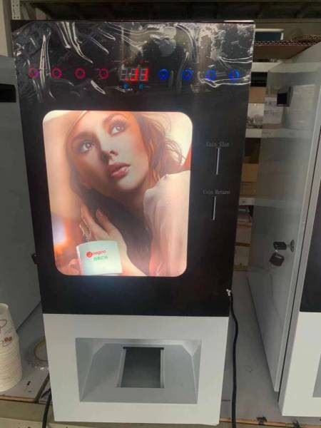 Nuovo distributore automatico di caffè